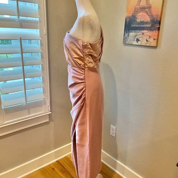 Cinq a Sept : One shoulder Satin and Crepe Dress : Pink Sand : Size 8 (US) - Picture 4 of 8